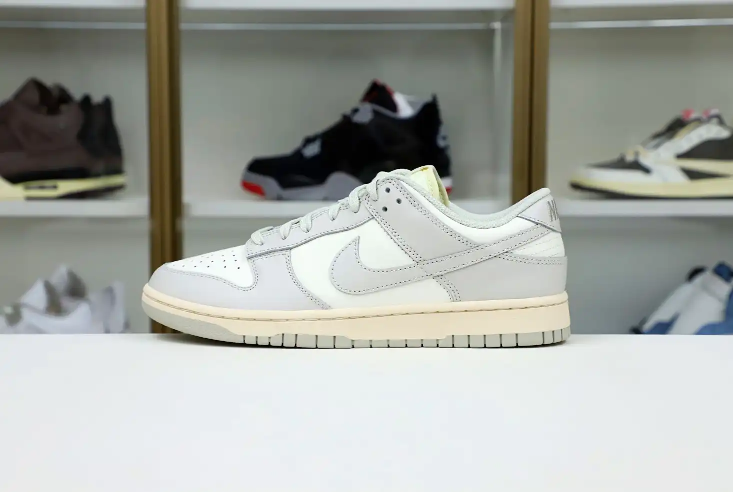 hype Nike Dunk Lowlight bone