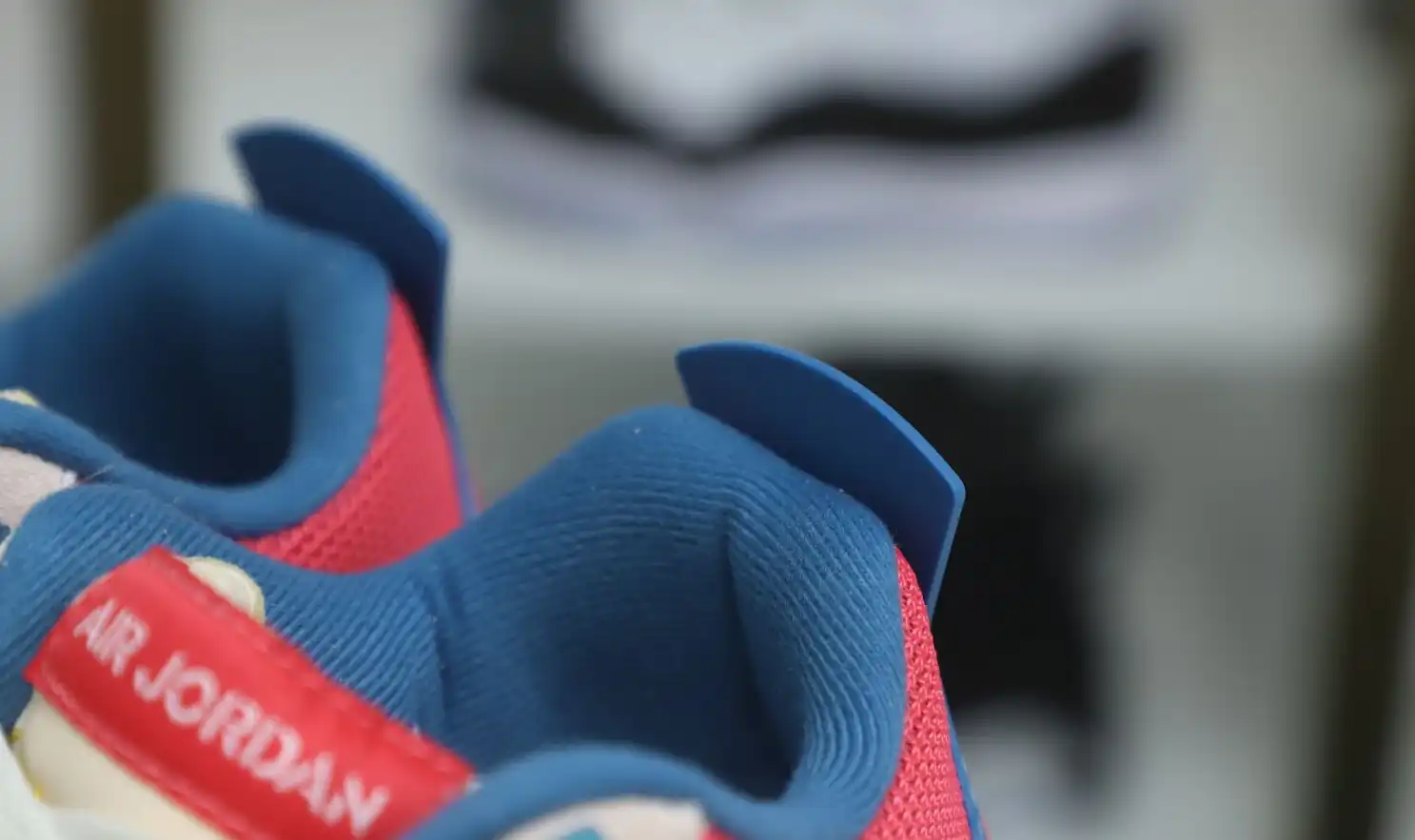 UNION LA X AIR JORDAN 4 RETRO 'GUAVA ICE'
