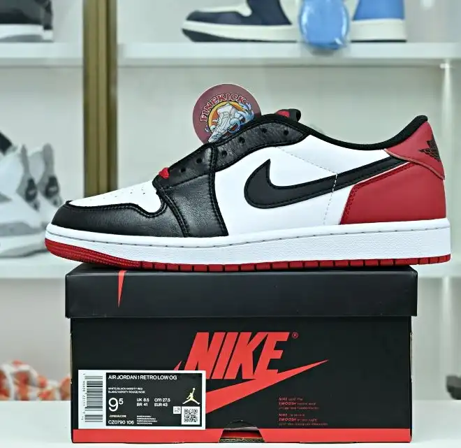 Jordan Air Jordan 1 Low OG "Black Toe"'
