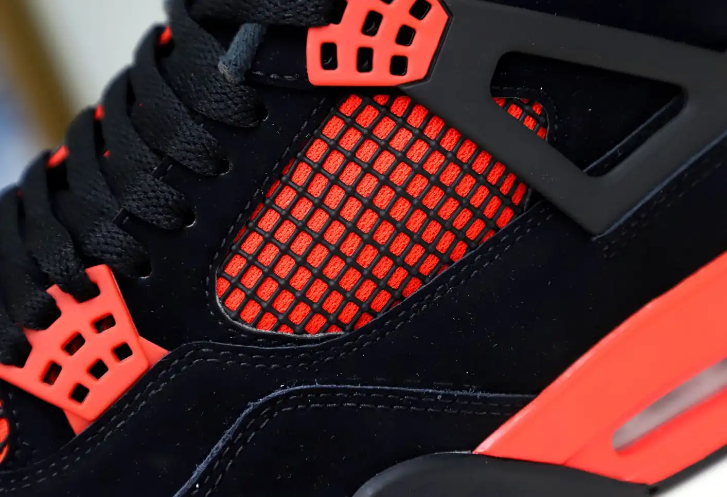 AIR JORDAN 4 RETRO 'RED THUNDER'