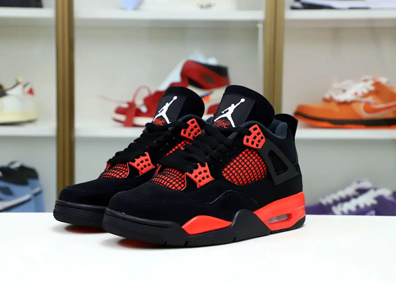 AIR JORDAN 4 RETRO 'RED THUNDER'