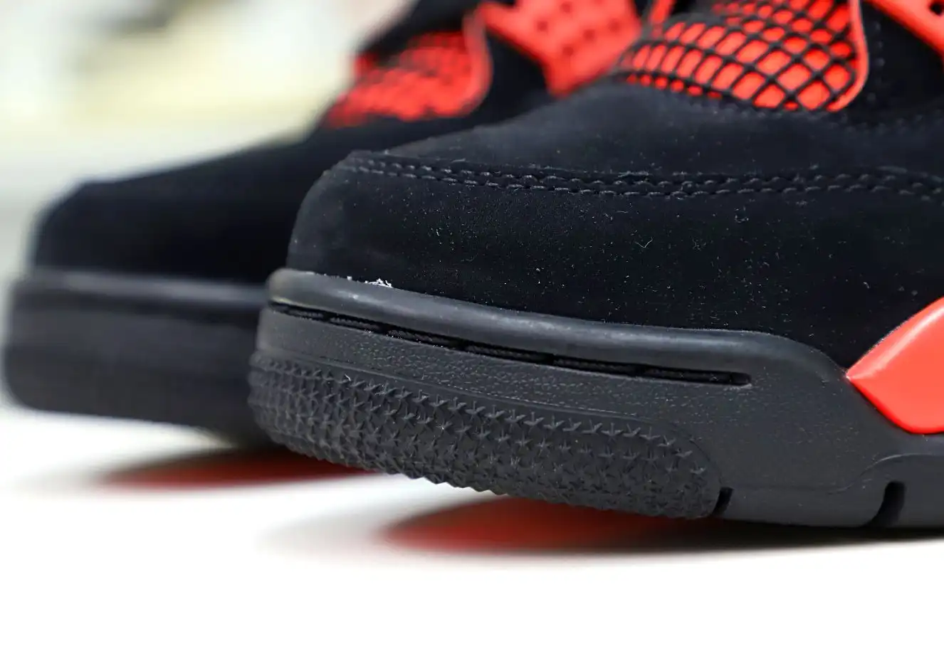 AIR JORDAN 4 RETRO 'RED THUNDER'