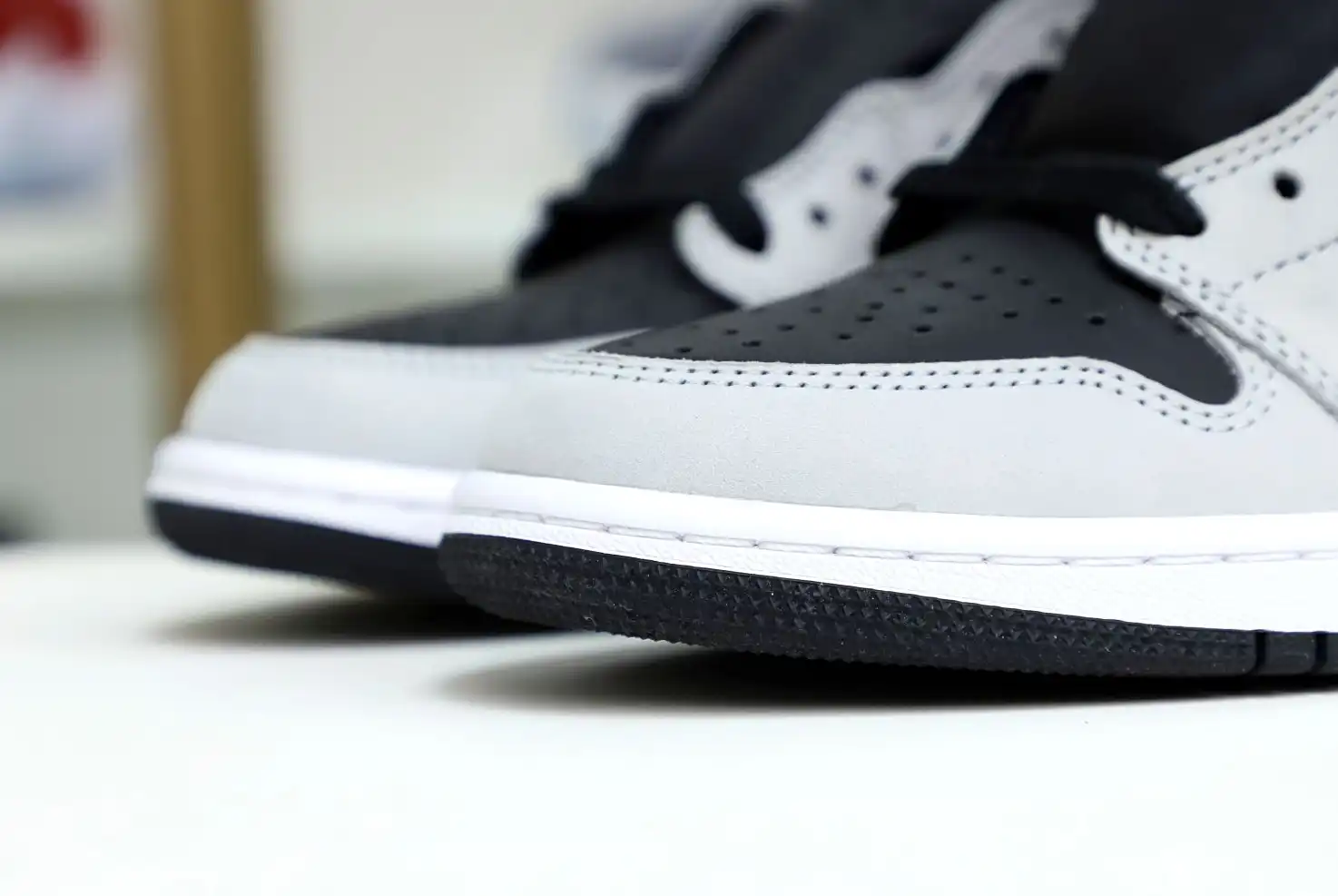 Air Jordan 1 Retro High OG  Shadow 2.0