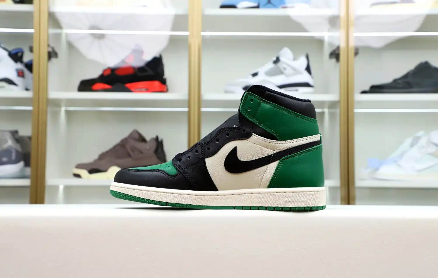 Air Jordan 1