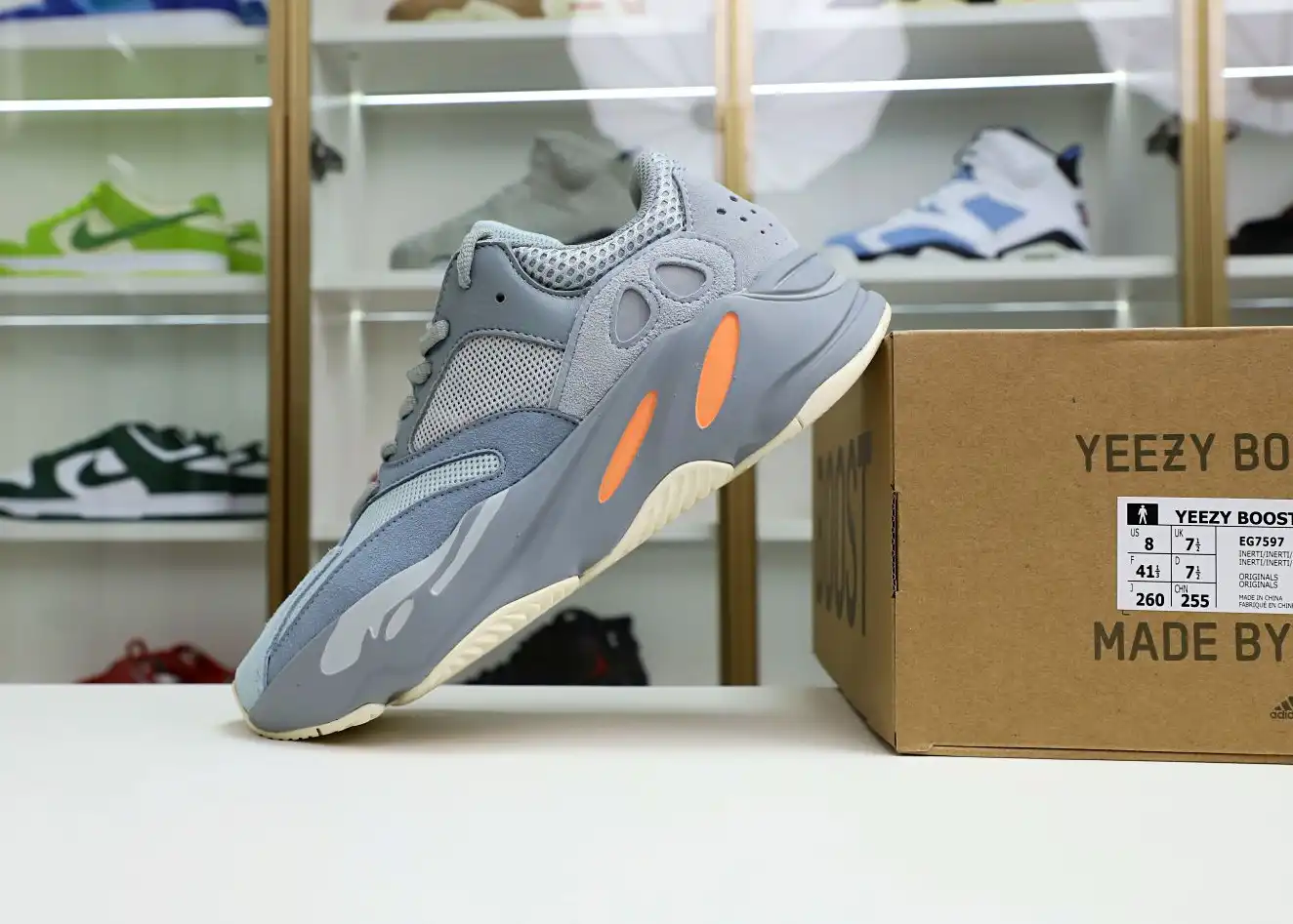 hype YEEZY BOOST 700 'INERTIA'