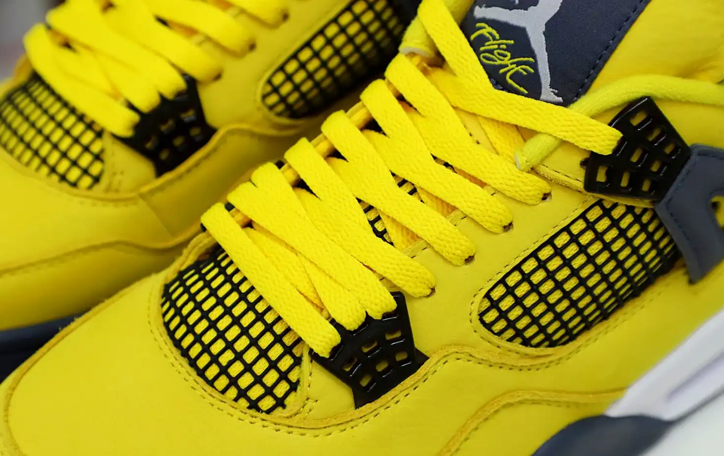 AIR JORDAN AIR JORDAN 4 RETRO 'LIGHTNING' 2021