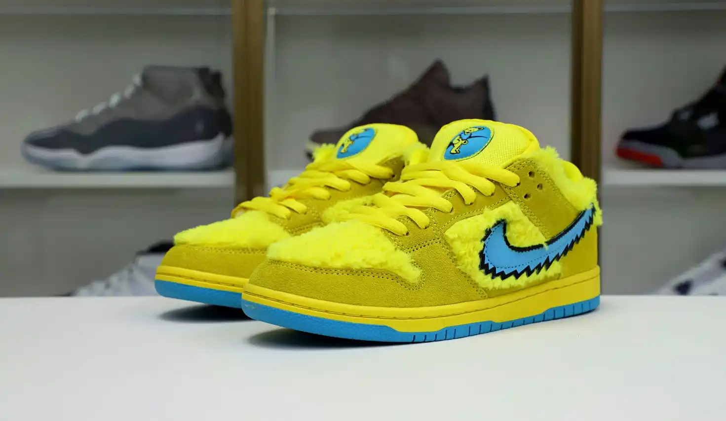 hype GRATEFUL DEAD X DUNK LOW SB YELLOW