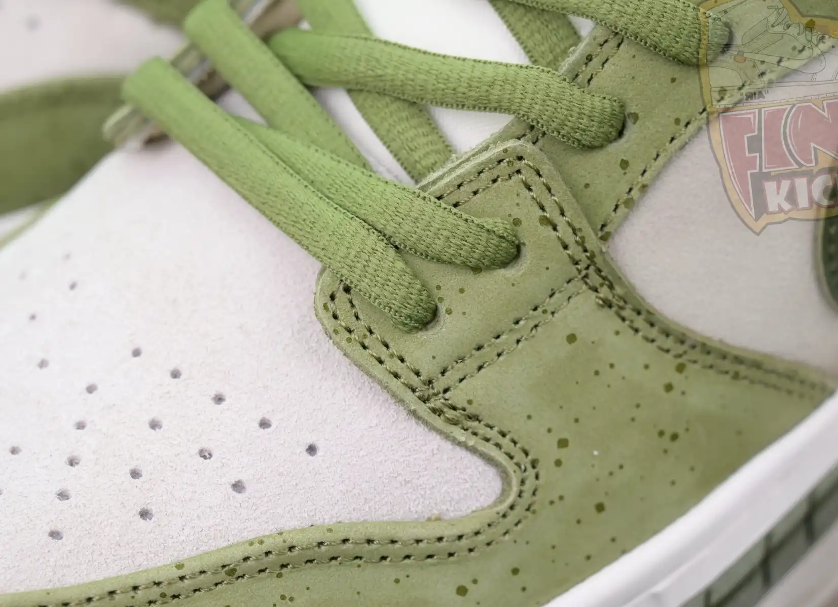 hype Yuto Horigome x Nike Dunk SB Asparagus