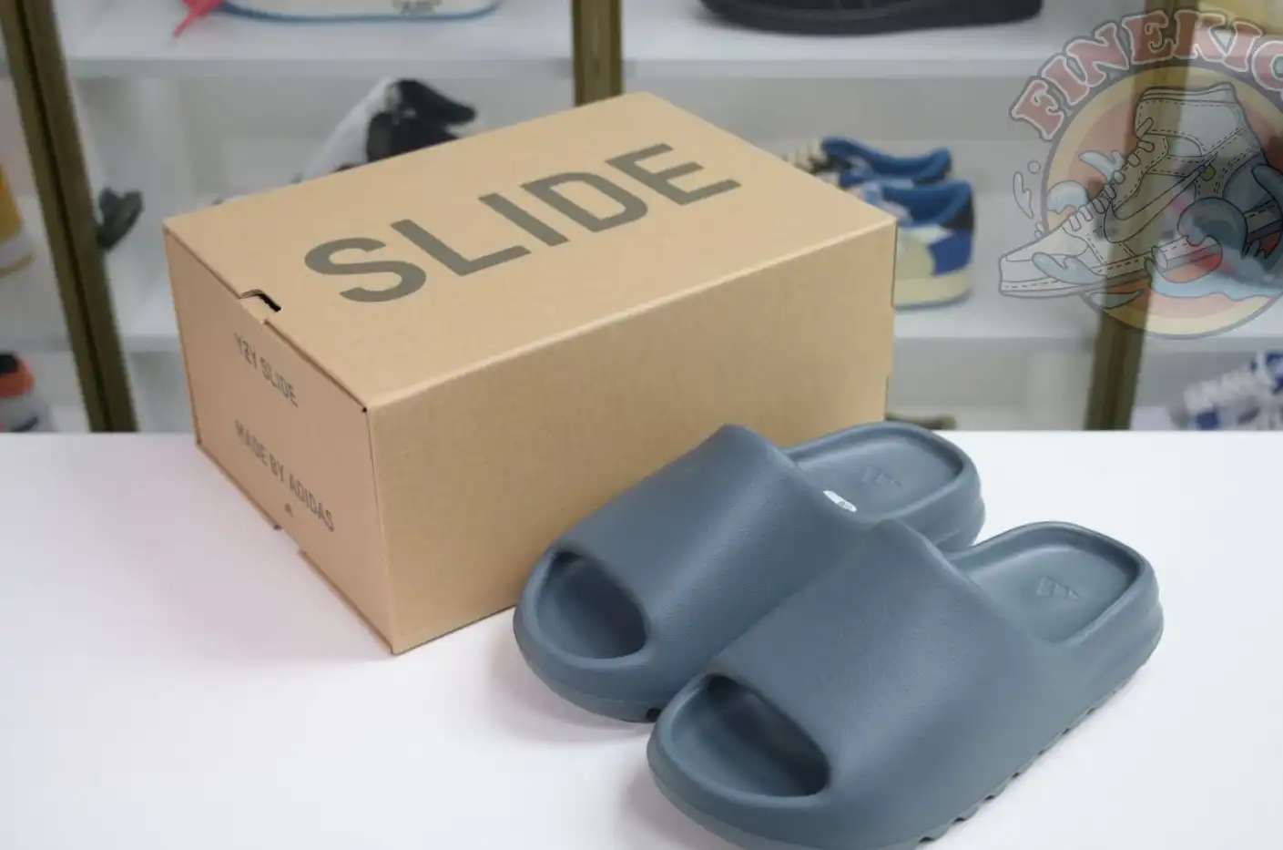 hype adidas originals Yeezy Slide 