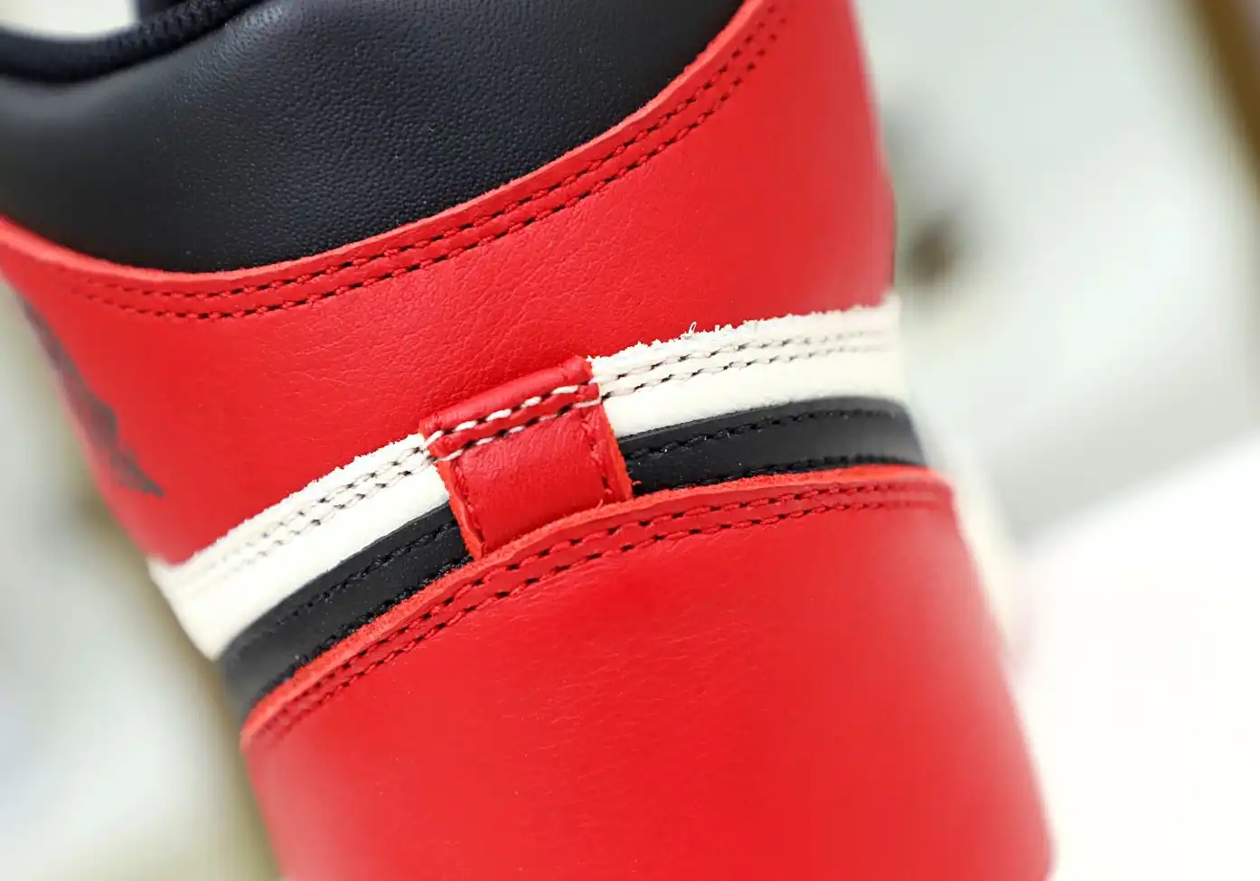 AIR JORDAN 1 RETRO HIGH OG 'BRED TOE'