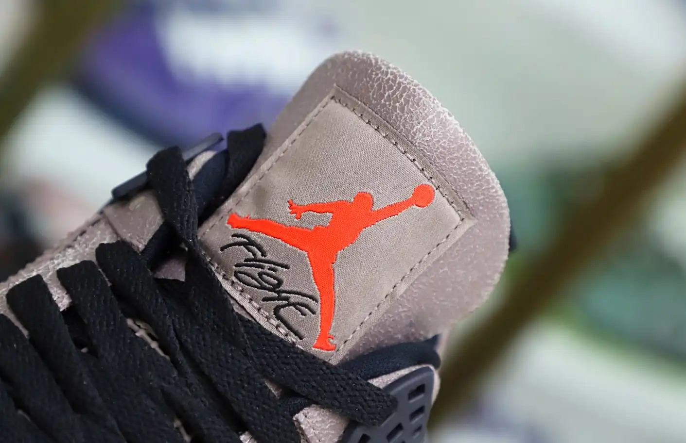 AIR JORDAN 4 RETRO 'TAUPE HAZE'