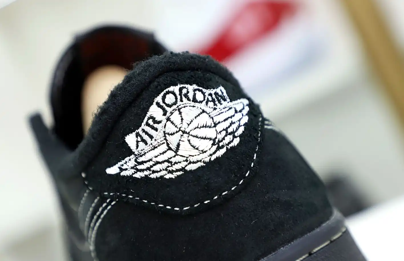 TRAVIS SCOTT X NIKE AIR JORDAN 1 LOW OG “BLACK PHANTOM”