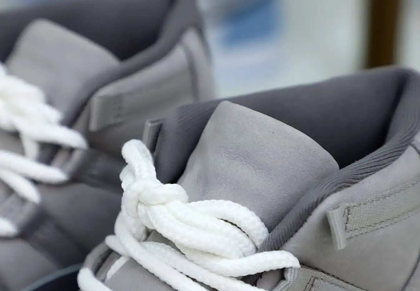 AIR JORDAN 11 RETRO 'COOL GREY' 2021