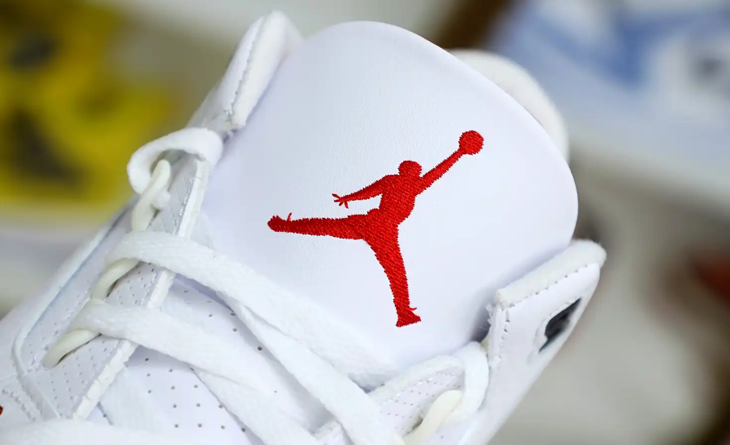 AIR JORDAN 3 