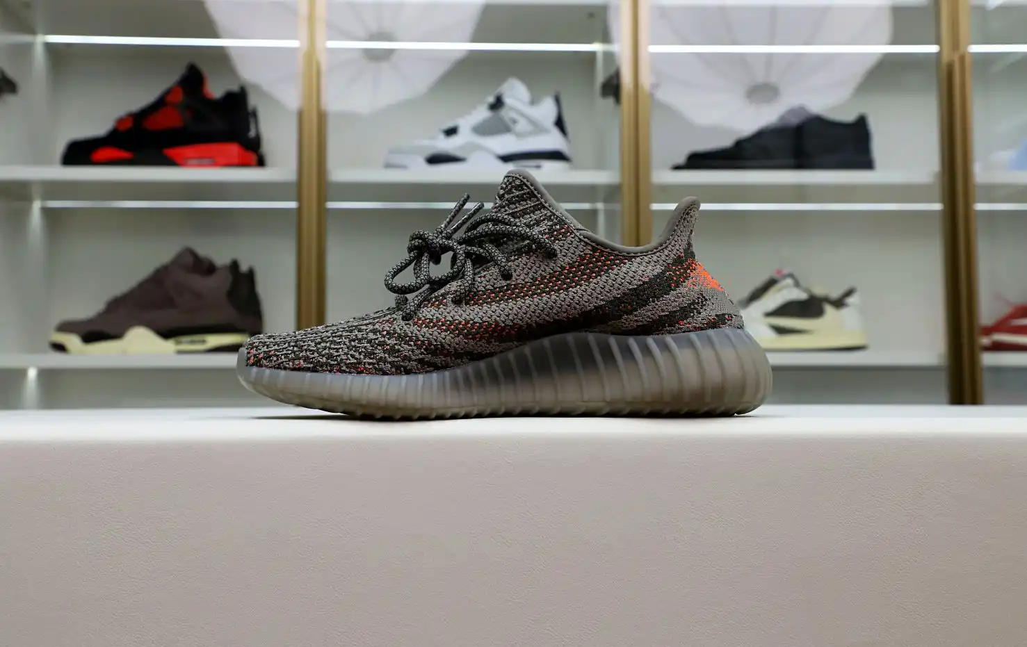 hype Yeezy boost 350 beluga reflectiv