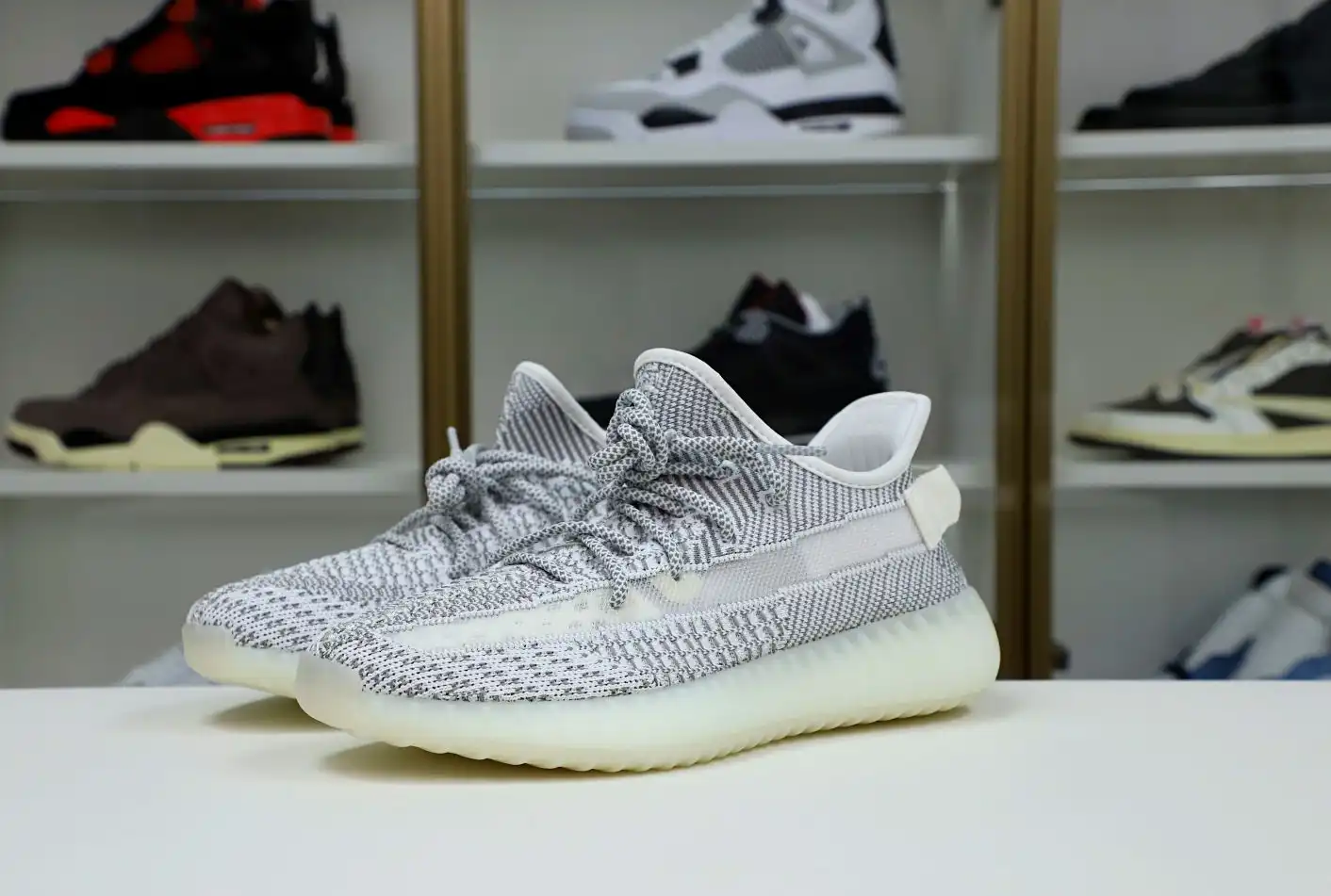 hype YEEZY BOOST 350 V2 'STATIC NON-