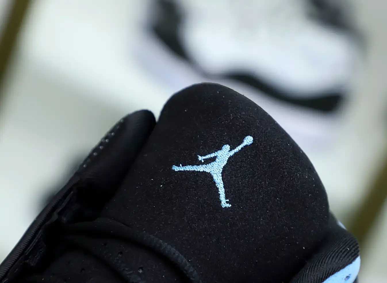 Air Jordan 13 