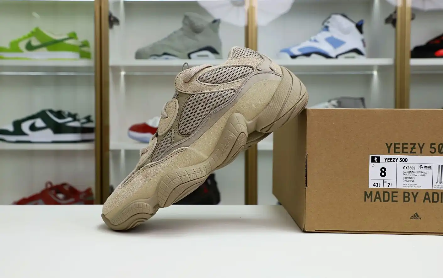 hype yeezy500 GX3605