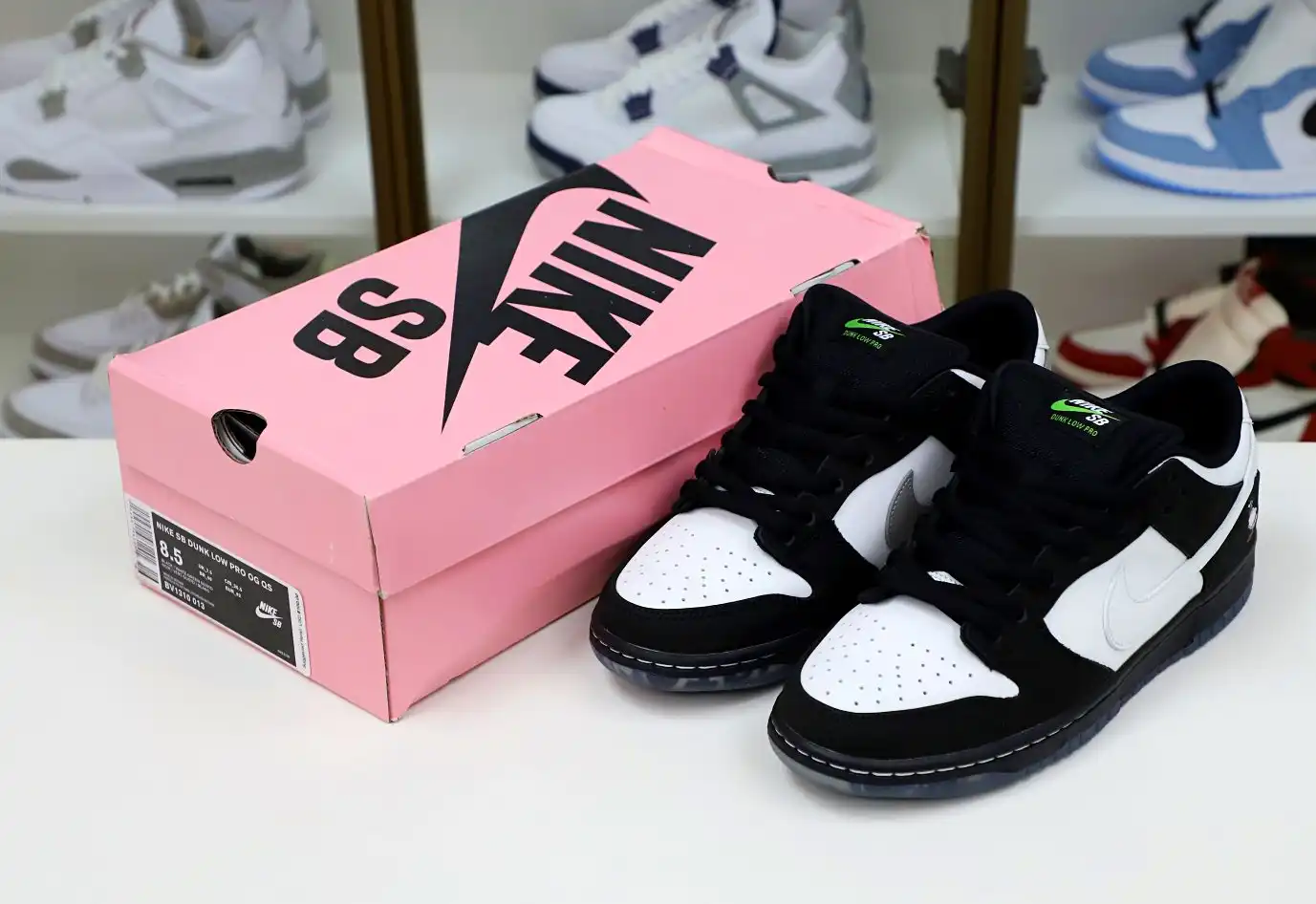 hype NIKE SB DUNK LOW STAPLE PANDA PIGEON (REGULAR BOX)