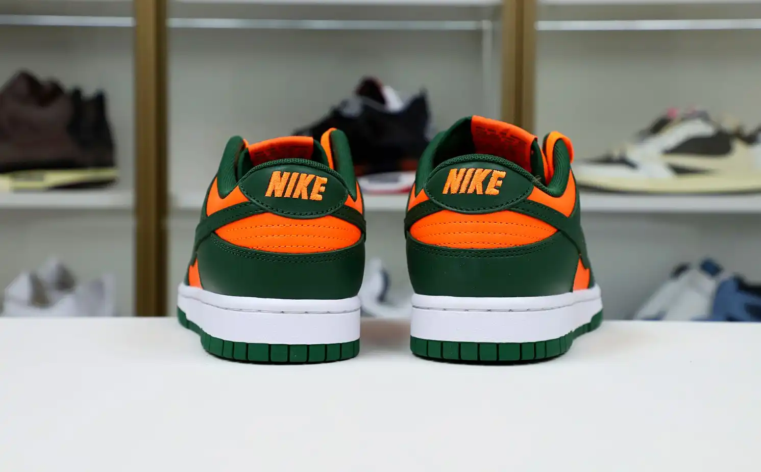 hype NIKE DUNK RETRO MINAMI HURRICANES