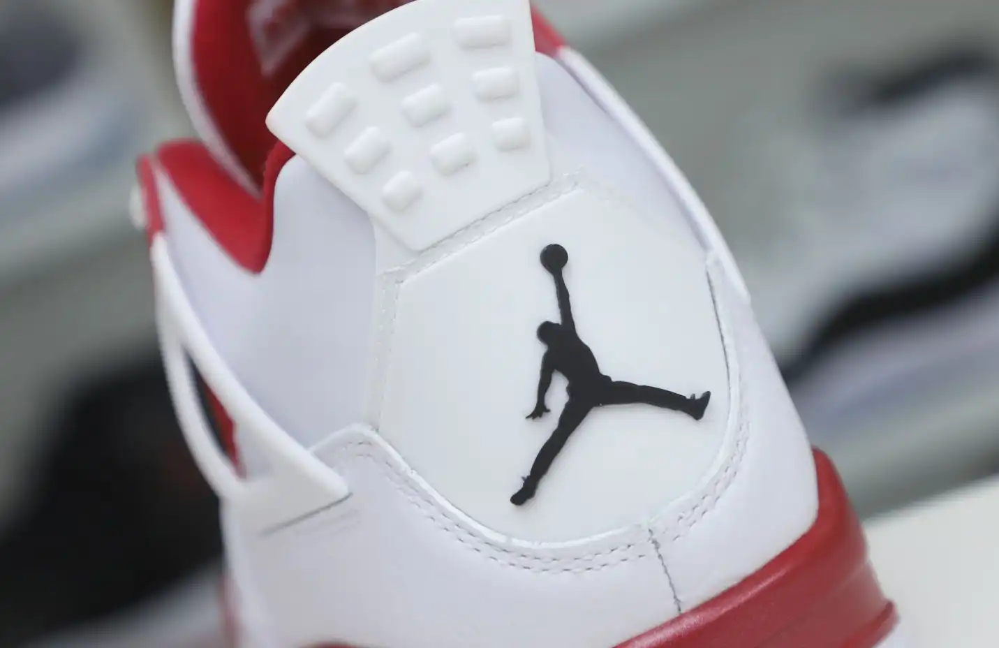 AIR JORDAN4 RETRO ALTERNATE 89