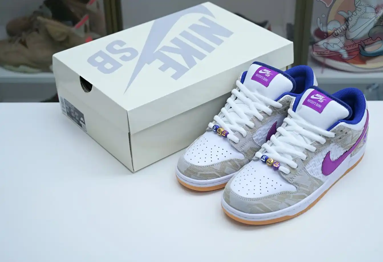 hype Rayssa Leal x Nike SB Dunk Low