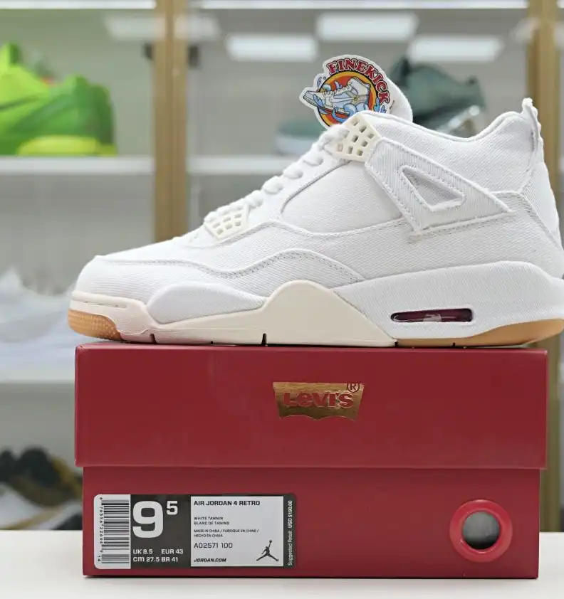 Jordan Air Jordan 4 levis white (levis tag)