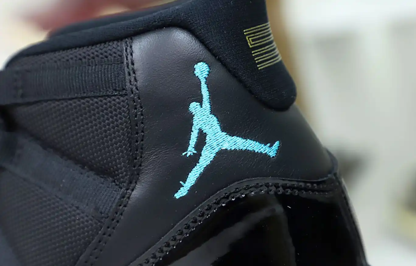 AIR JORDAN 11 RETRO GAMMA BLUE