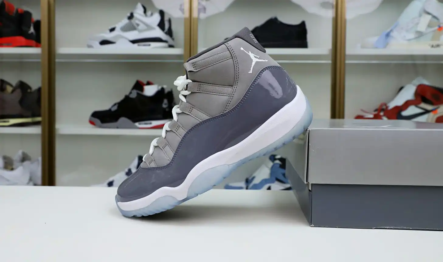 AIR JORDAN 11 RETRO 'COOL GREY' 2021