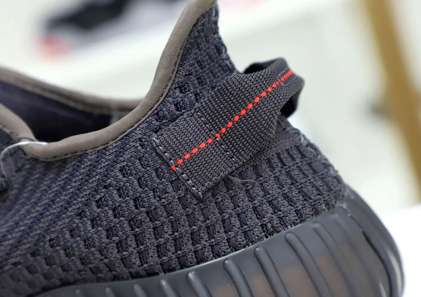 hype YEEZY BOOST 350 V2 'BLACK NON-REFLECTIVE'