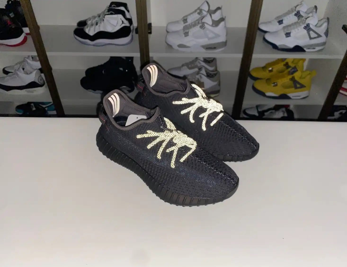 hype YEEZY BOOST 350 V2 'BLACK NON-REFLECTIVE'