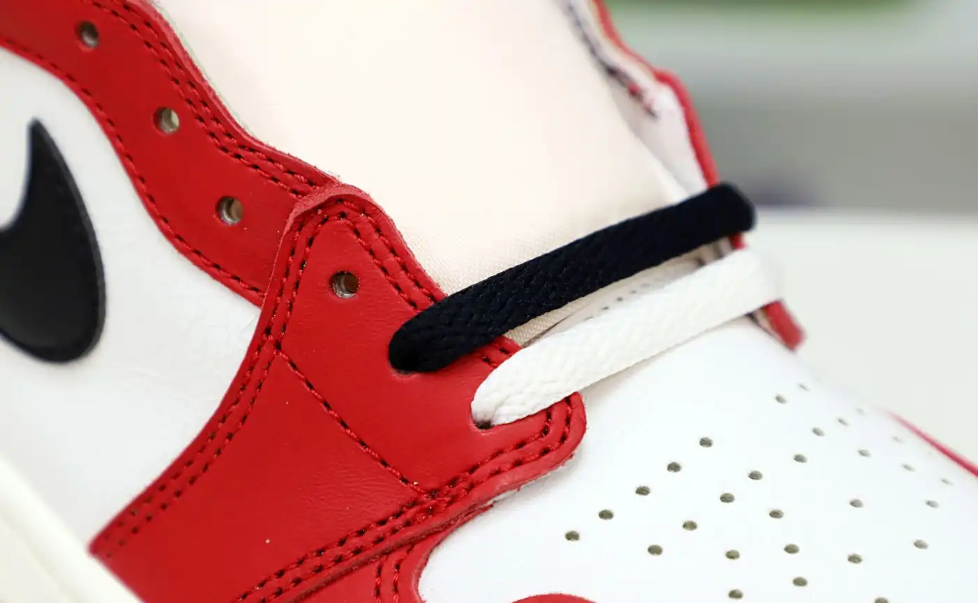 AIR JORDAN 1 REIMAGINED LOST AND FOUND “CHICAGO” 2022