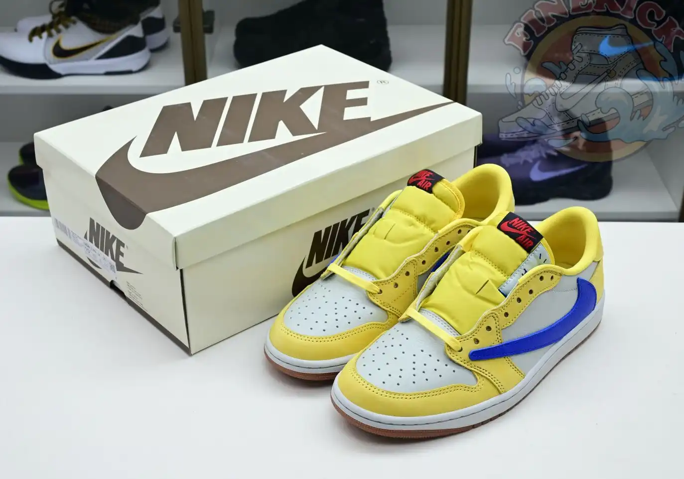 Travis Scott x Jordan Air Jordan 1Low Canary