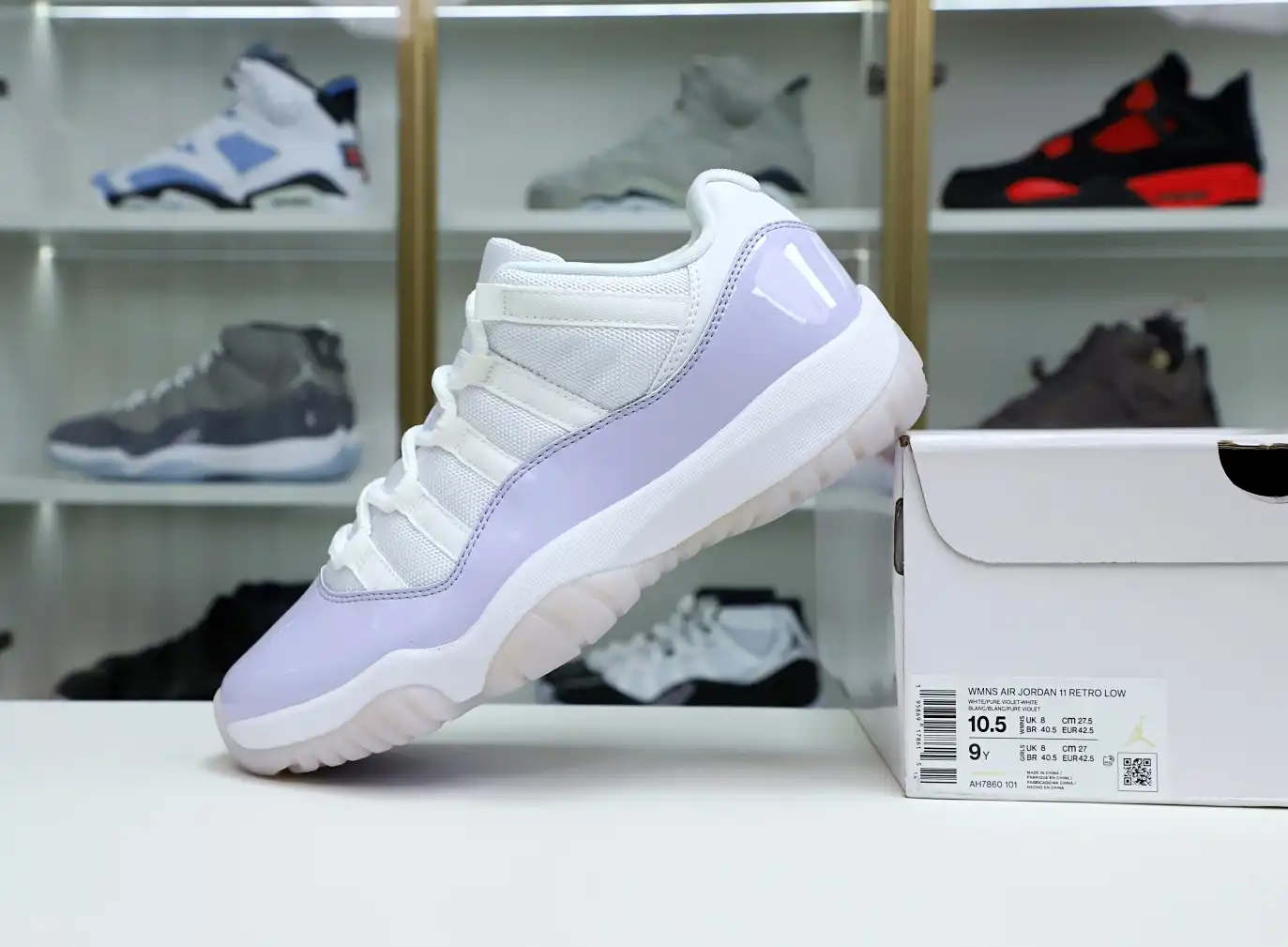 AIR JORDAN 11 LOW PURE VIOLET