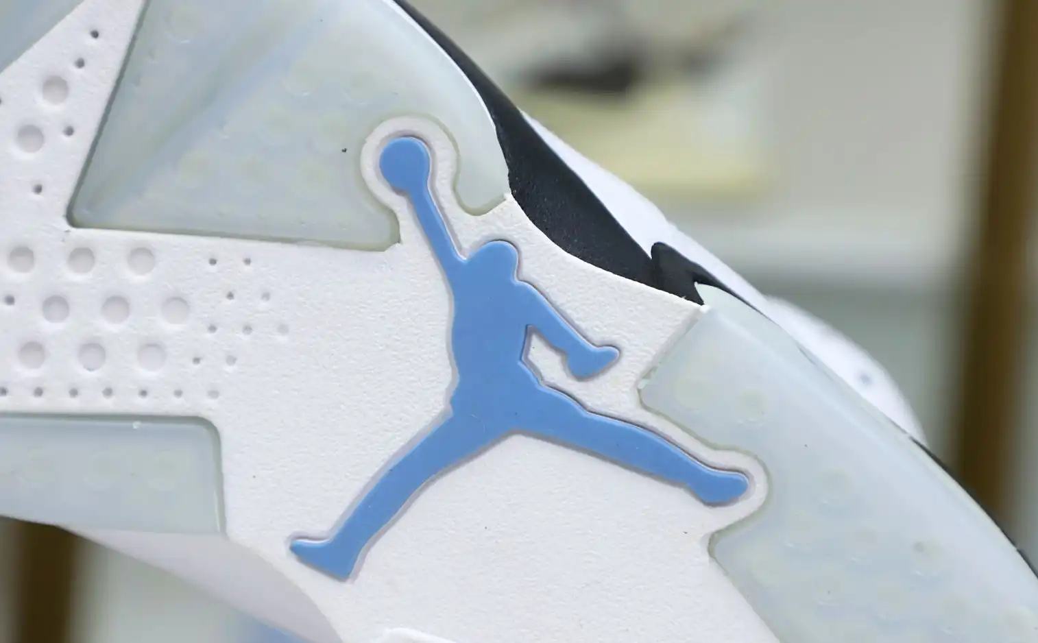 AIR JORDAN 6 RETRO 'UNC HOME'