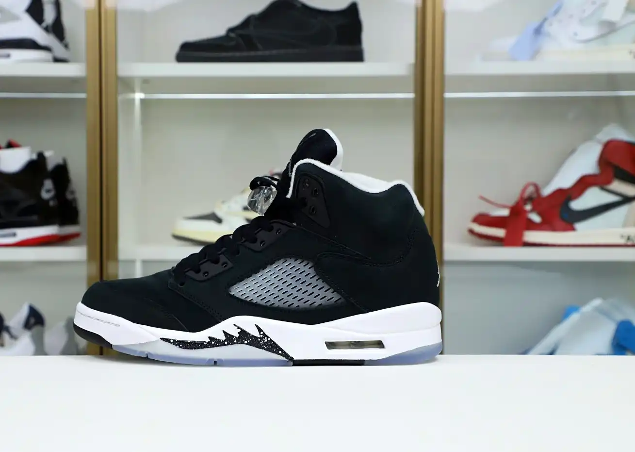 AIR JORDAN 5 RETRO 'OREO' 2021