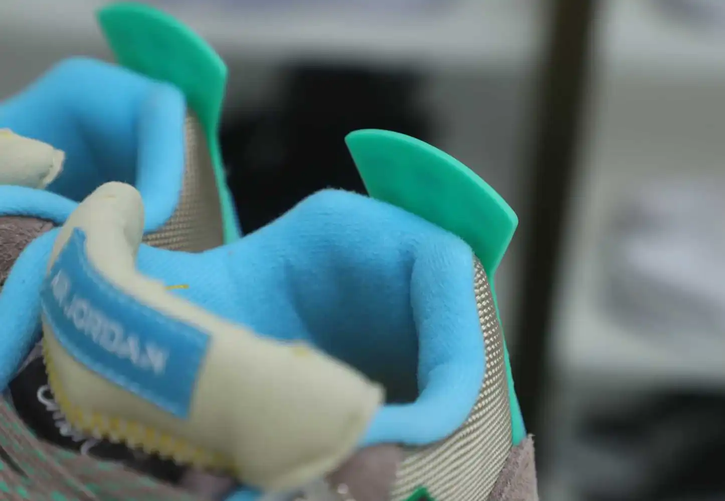 UNION LA X AIR JORDAN 4 RETRO 'TAUPE HAZE'