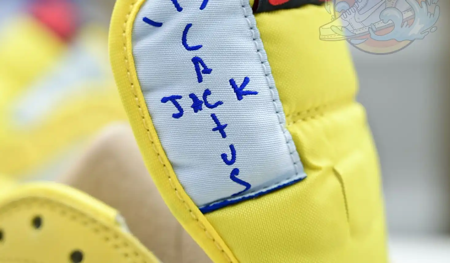 Travis Scott x Jordan Air Jordan 1Low Canary