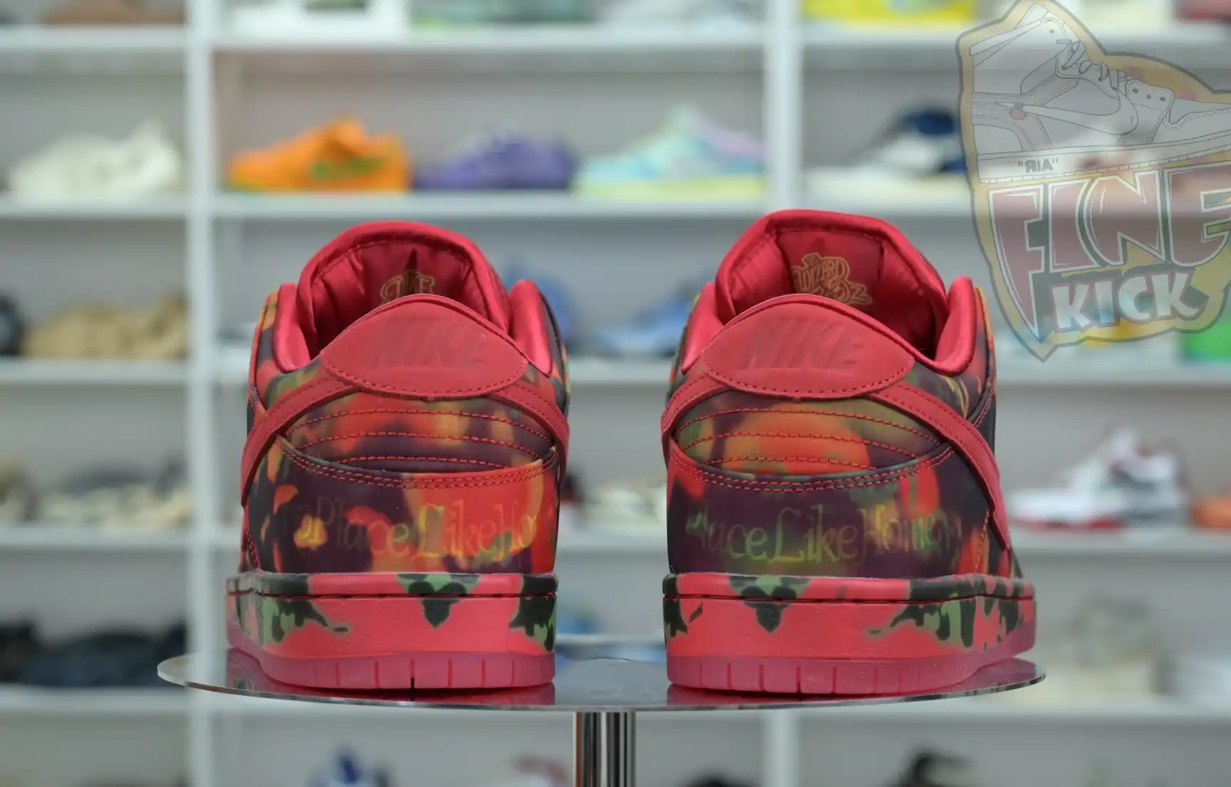 hype The Wizard of Oz x Nike SBDunk Low“Ruby Slipper”