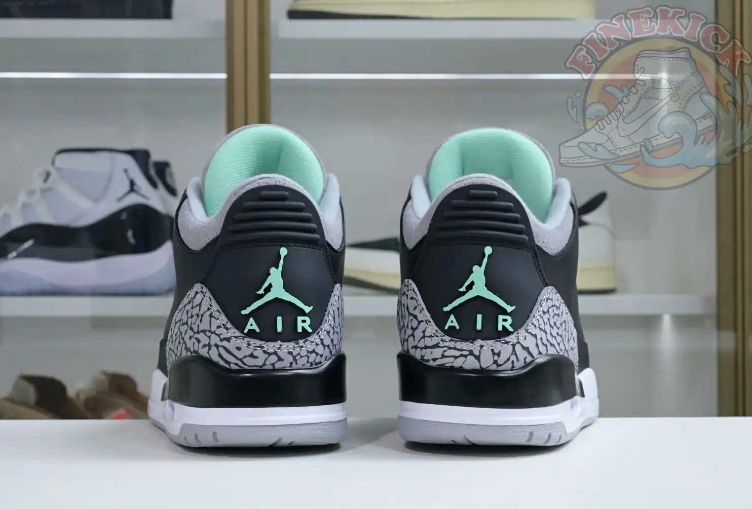 Air Jordan 3 Green Glow