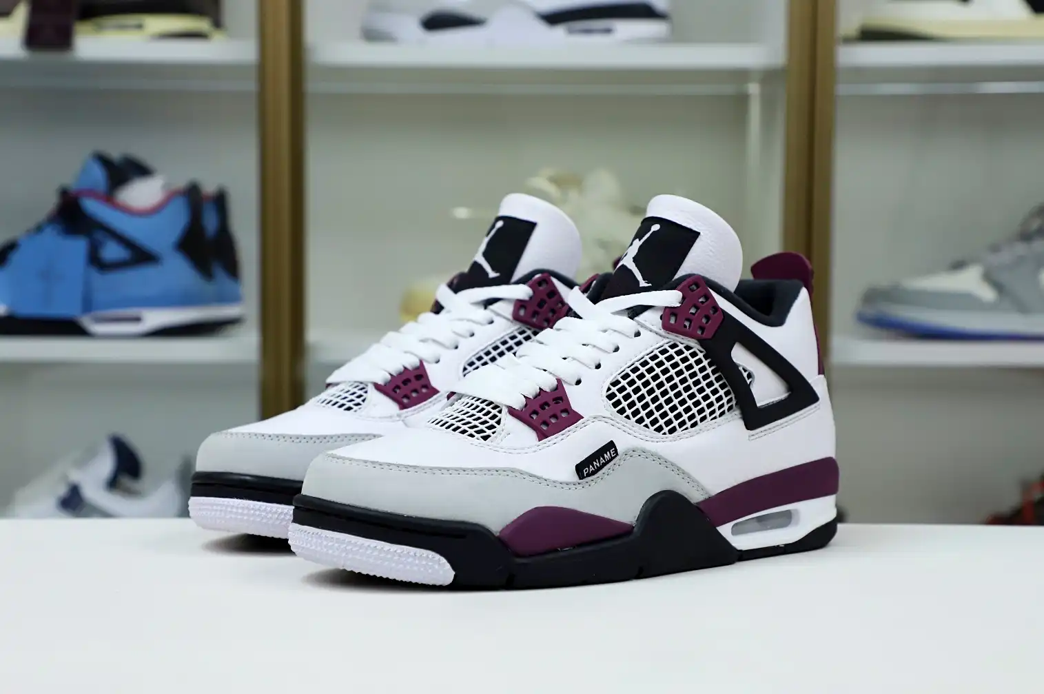 AIR JORDAN PARIS SAINT-GERMAIN X AIR JORDAN 4 RETRO 'BORDEAUX'