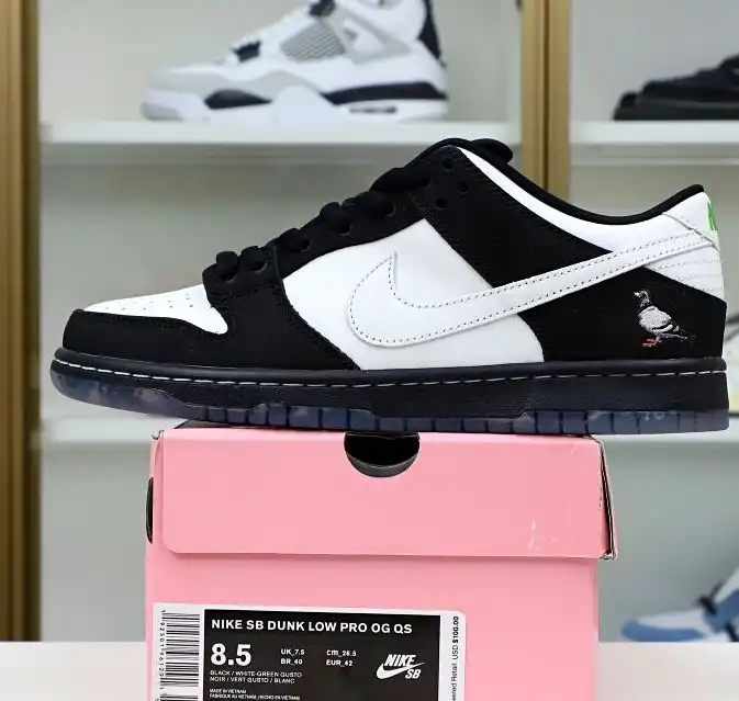 hype NIKE SB DUNK LOW STAPLE PANDA PIGEON (REGULAR BOX)