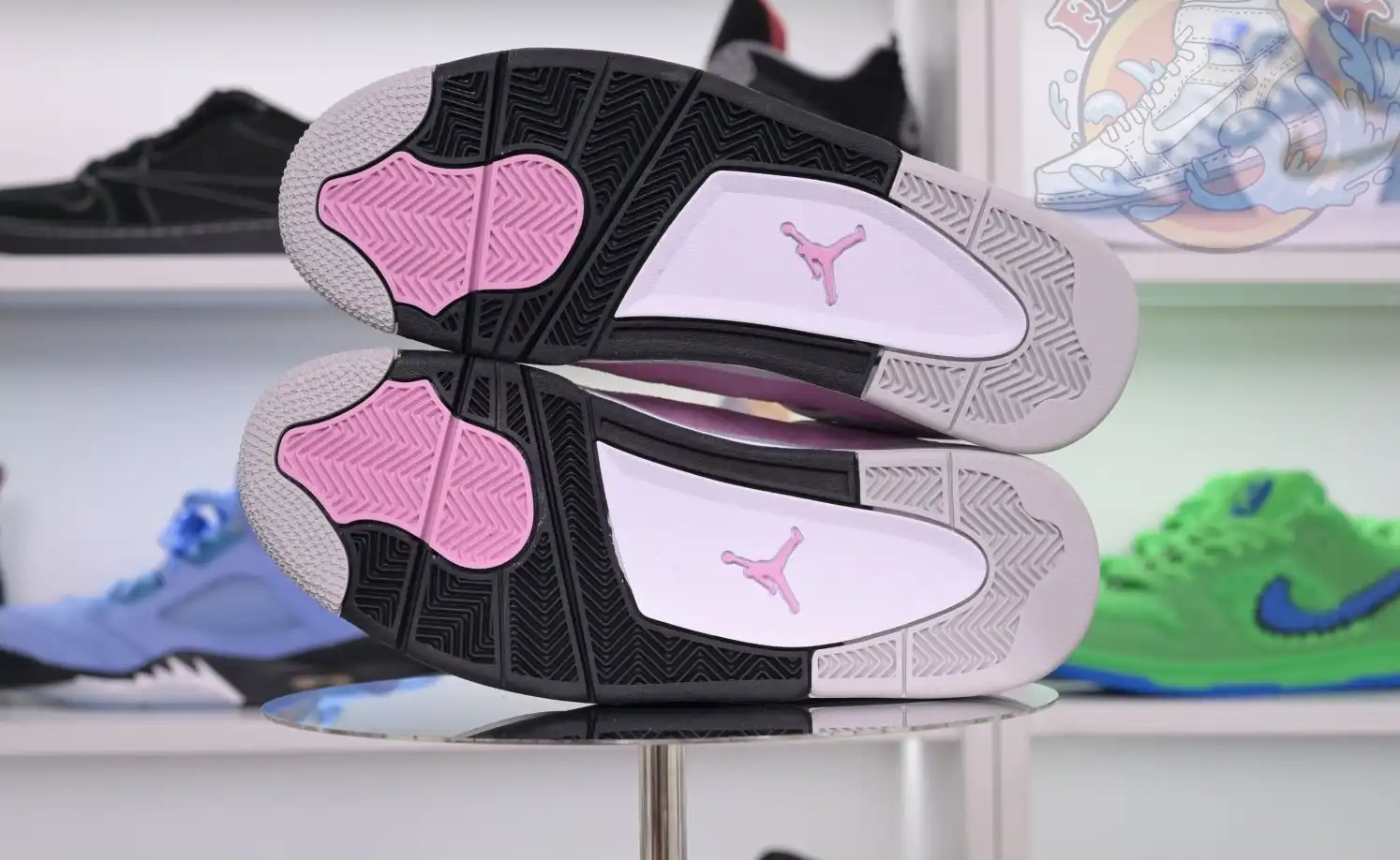 Jordan Air Jordan 4“Orchid”