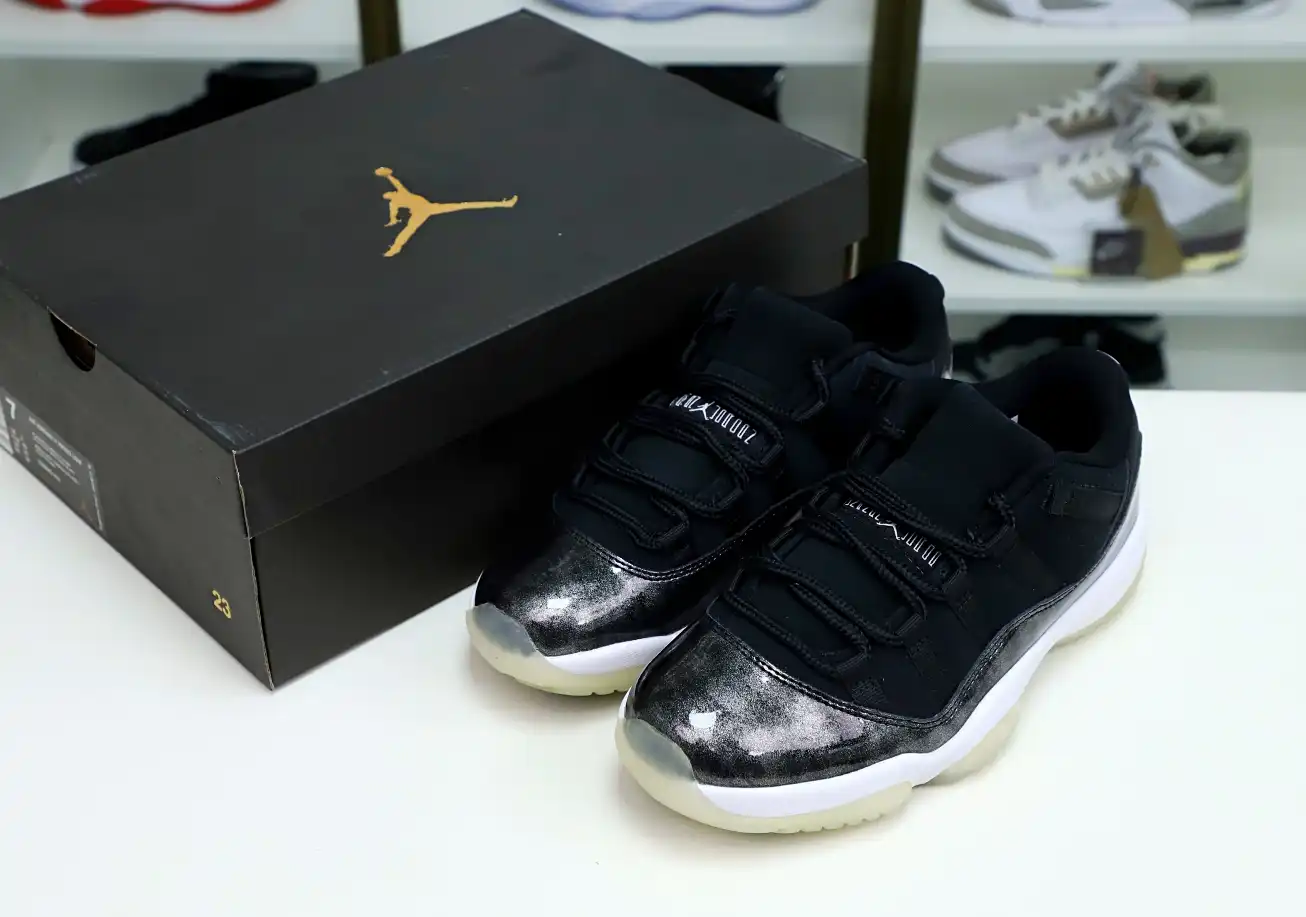 Jordan Air Jordan 11 retro low barons