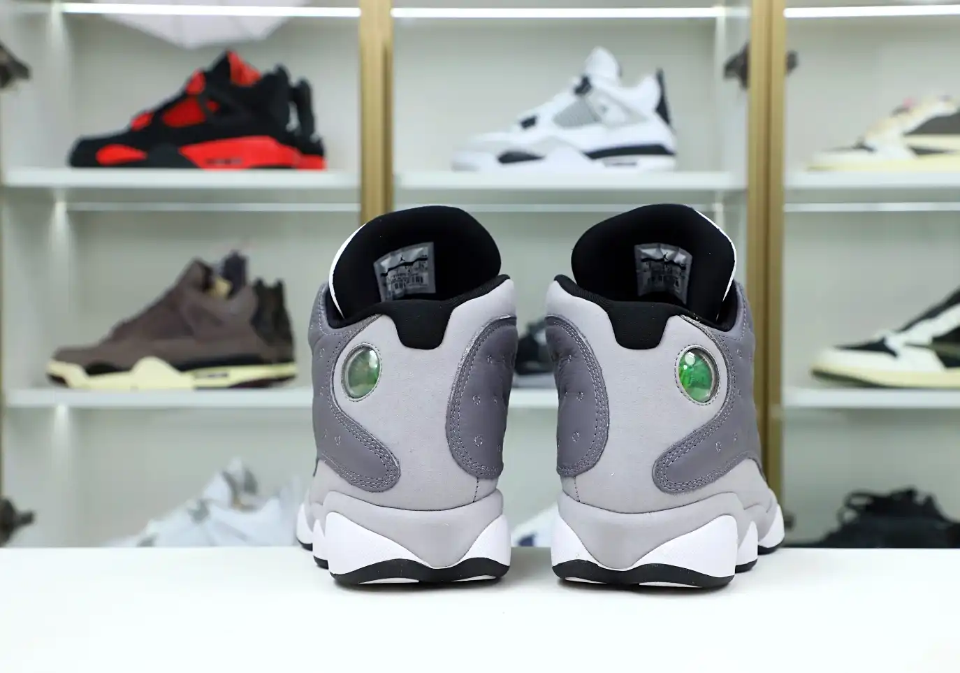 AIR JORDAN 13 RETRO 'ATMOSPHERE GREY' -414571-016