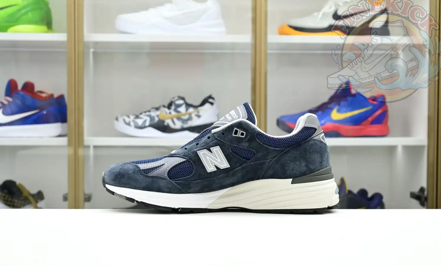 hype New Balance NB 991v2