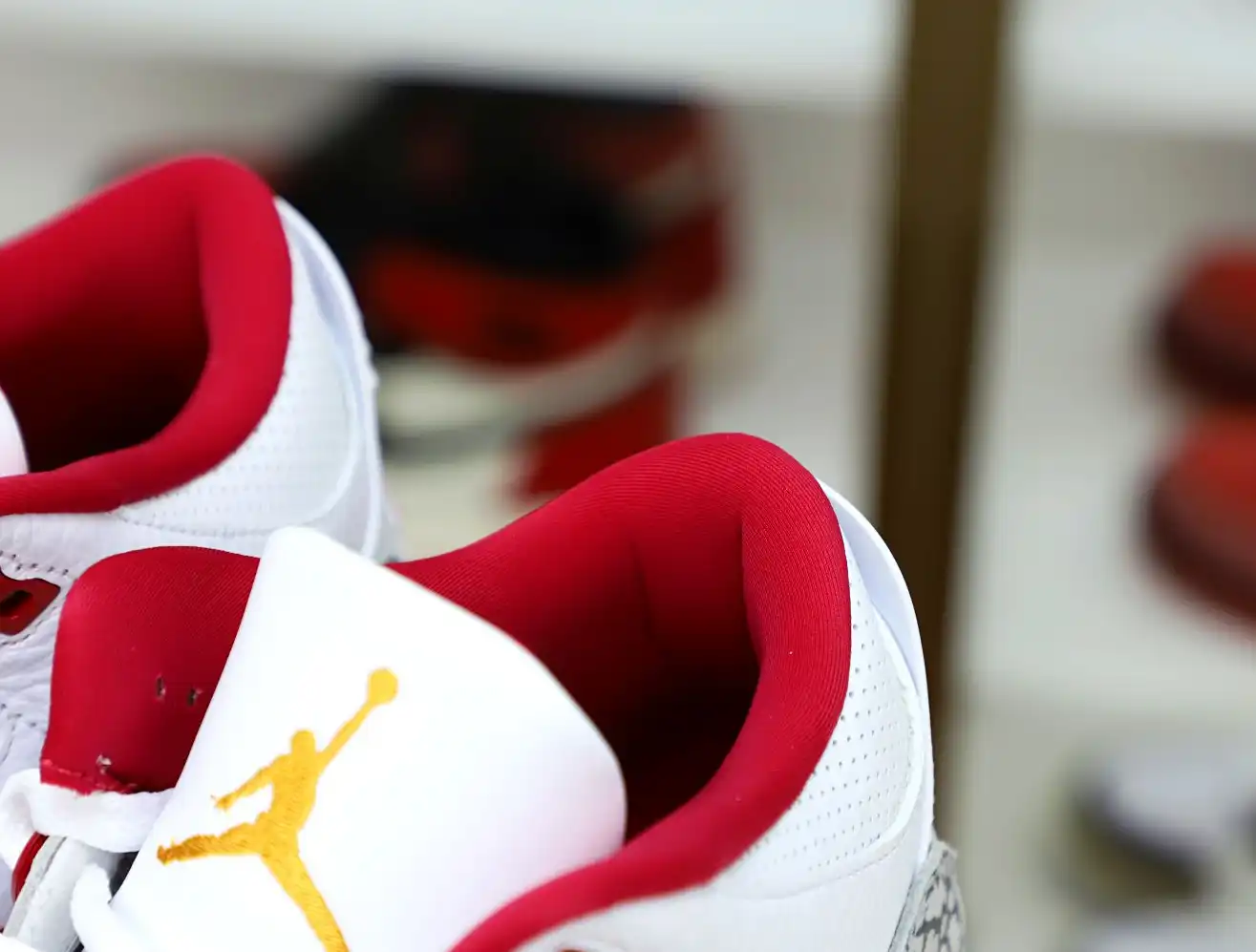 Air Jordan 3 Retro  Cardinal Red(CT8532-126）