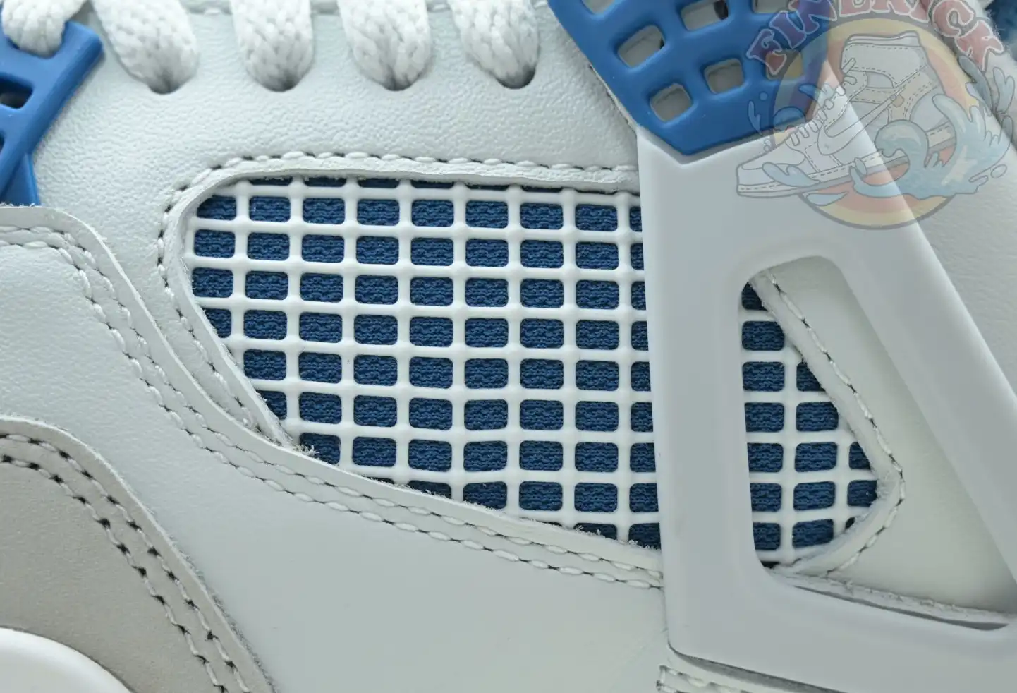 Air Jordan 4 