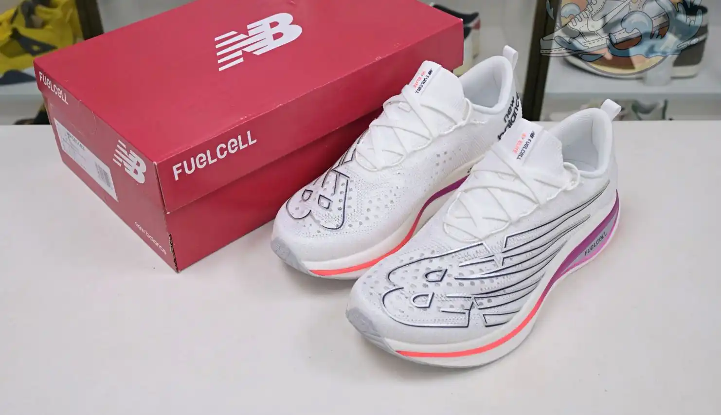 hype New Balance NB FuelCellFuelCell SC Elite v3