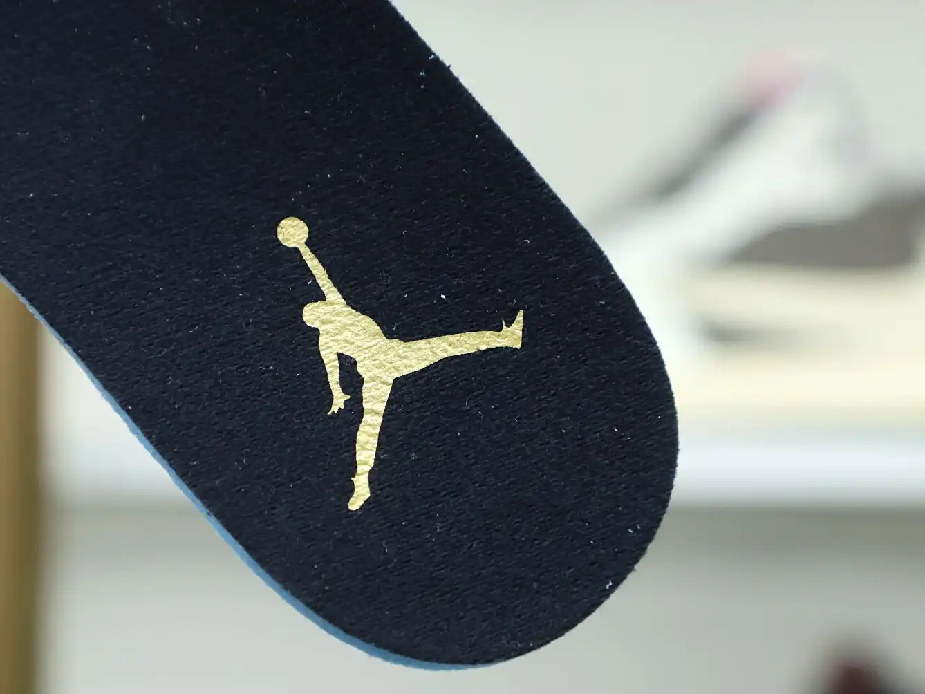 AIR JORDAN 12 RETRO 'ROYALTY'